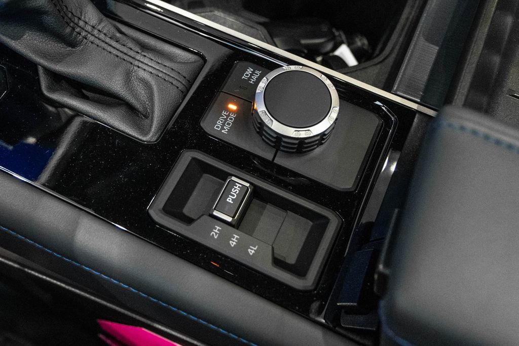 New 2026 Toyota Tundra Platinum AWD/4WD image 27