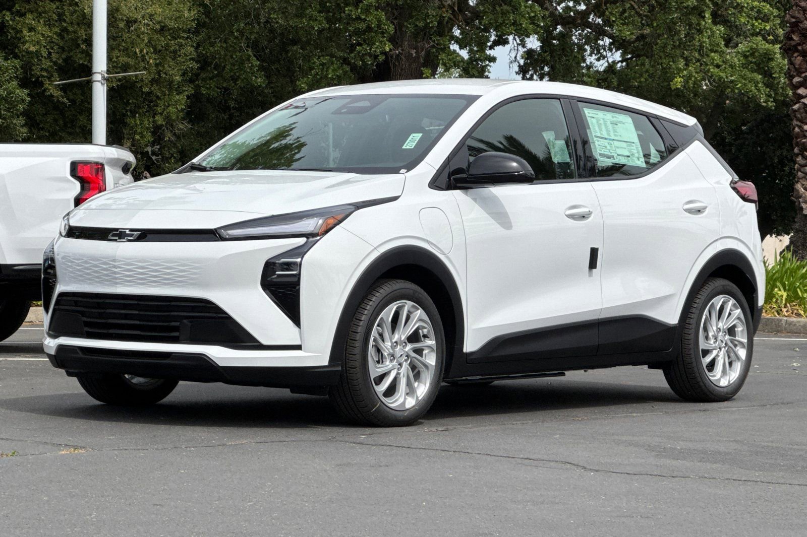 New 2027 Chevrolet Bolt LT image 7