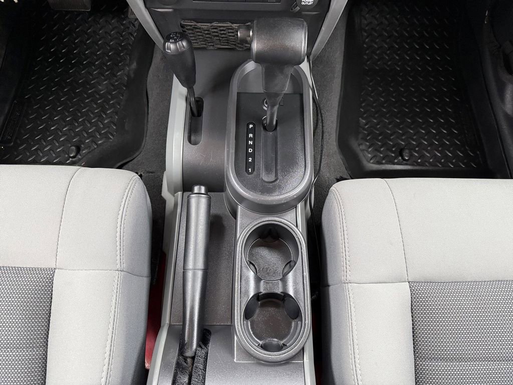 Used 2009 Jeep Wrangler X image 14