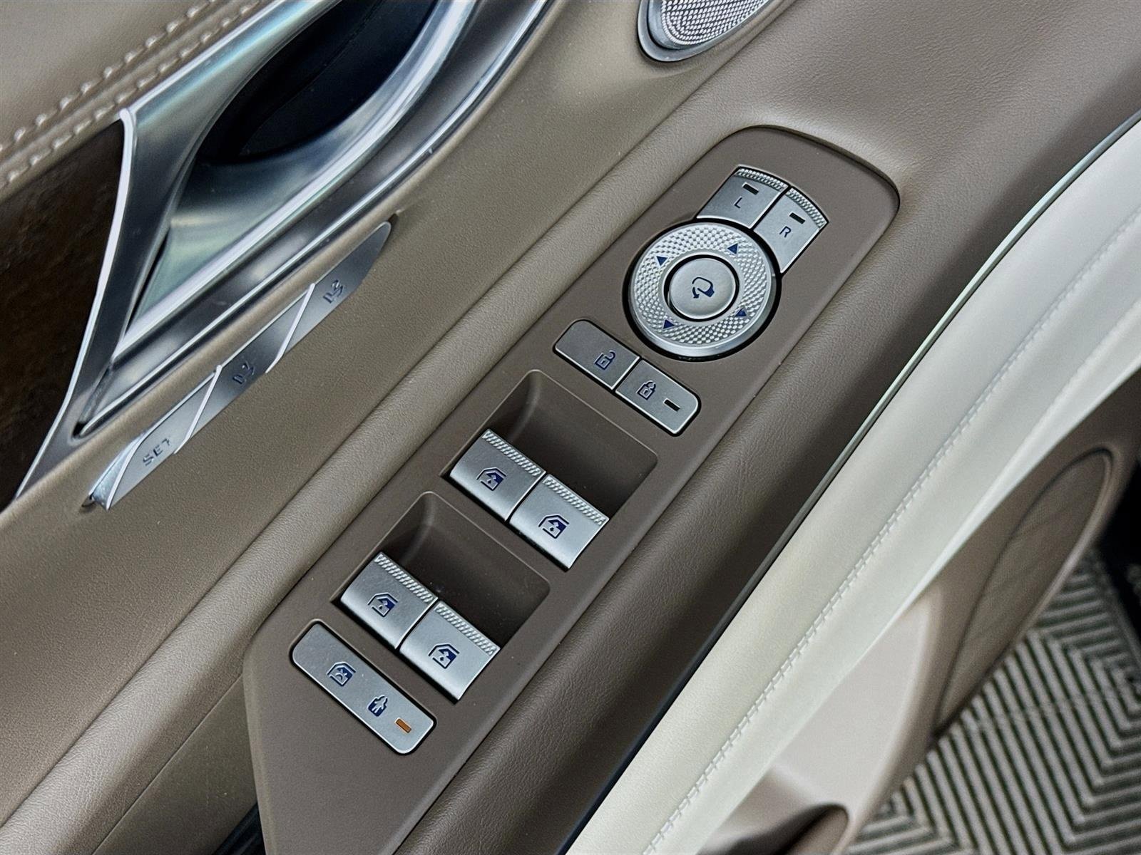 Certified 2024 Genesis GV80 3.5T image 20