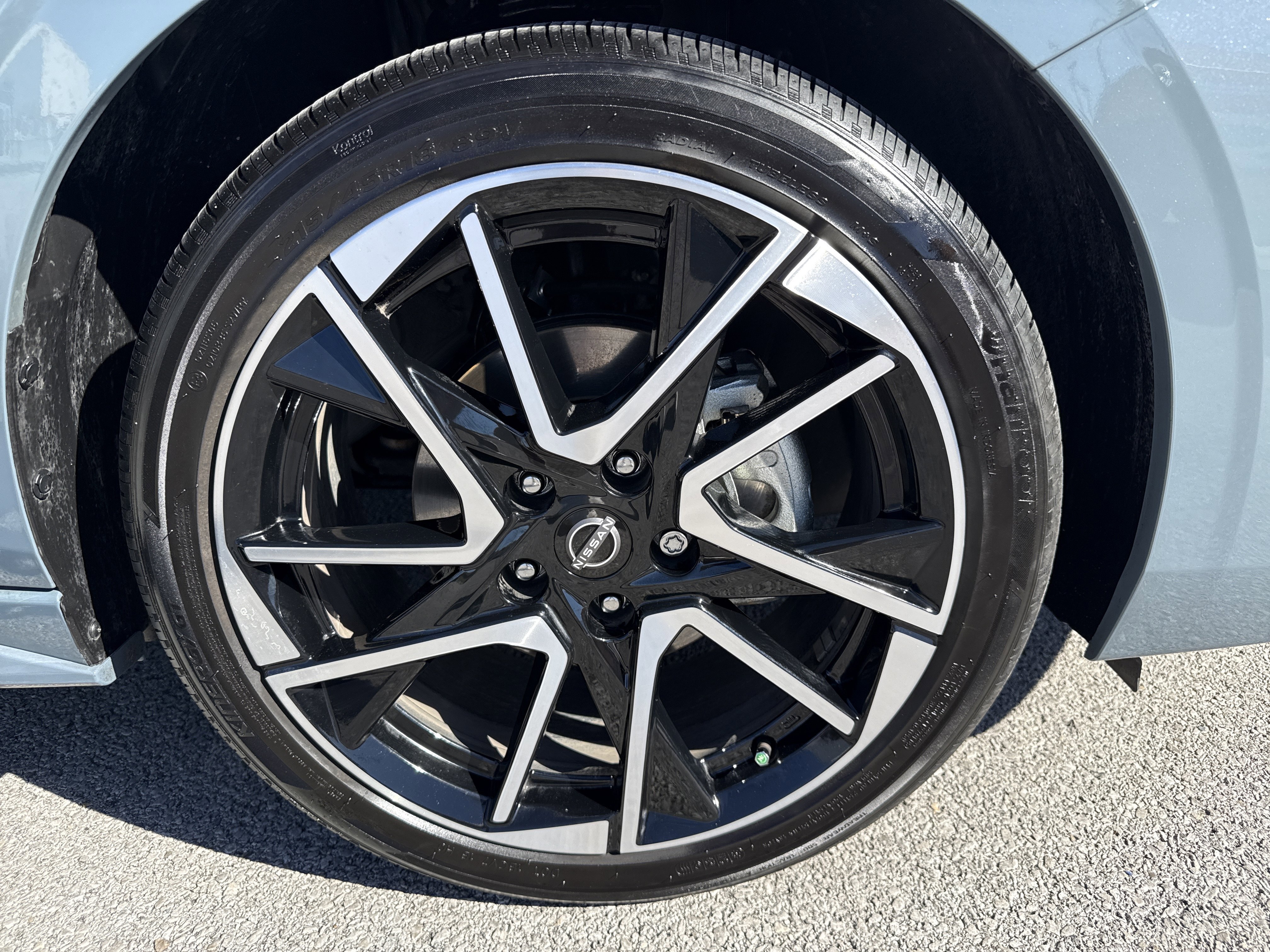 Used 2025 Nissan Sentra SR image 18