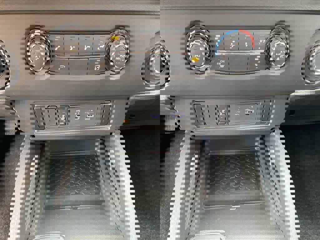 New 2026 Nissan Frontier S image 19