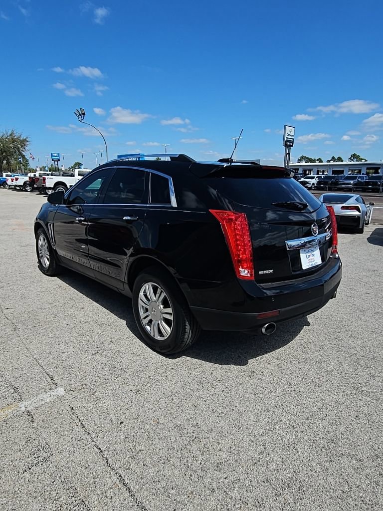 Used 2016 Cadillac SRX Luxury w/ Driver Awareness Package FWD image 5