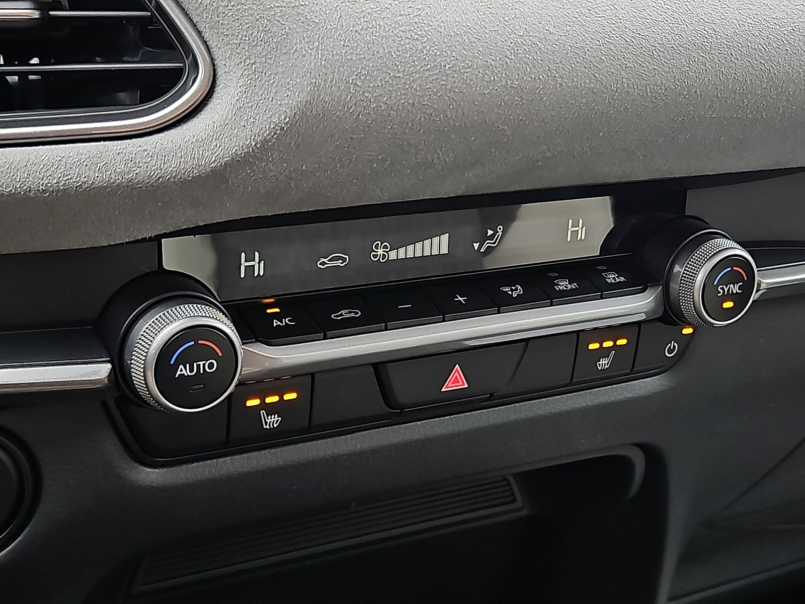 New 2026 MAZDA CX-30 Aire Edition image 14