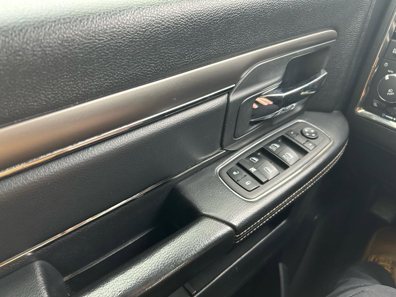 Used 2016 RAM 1500 Sport image 30