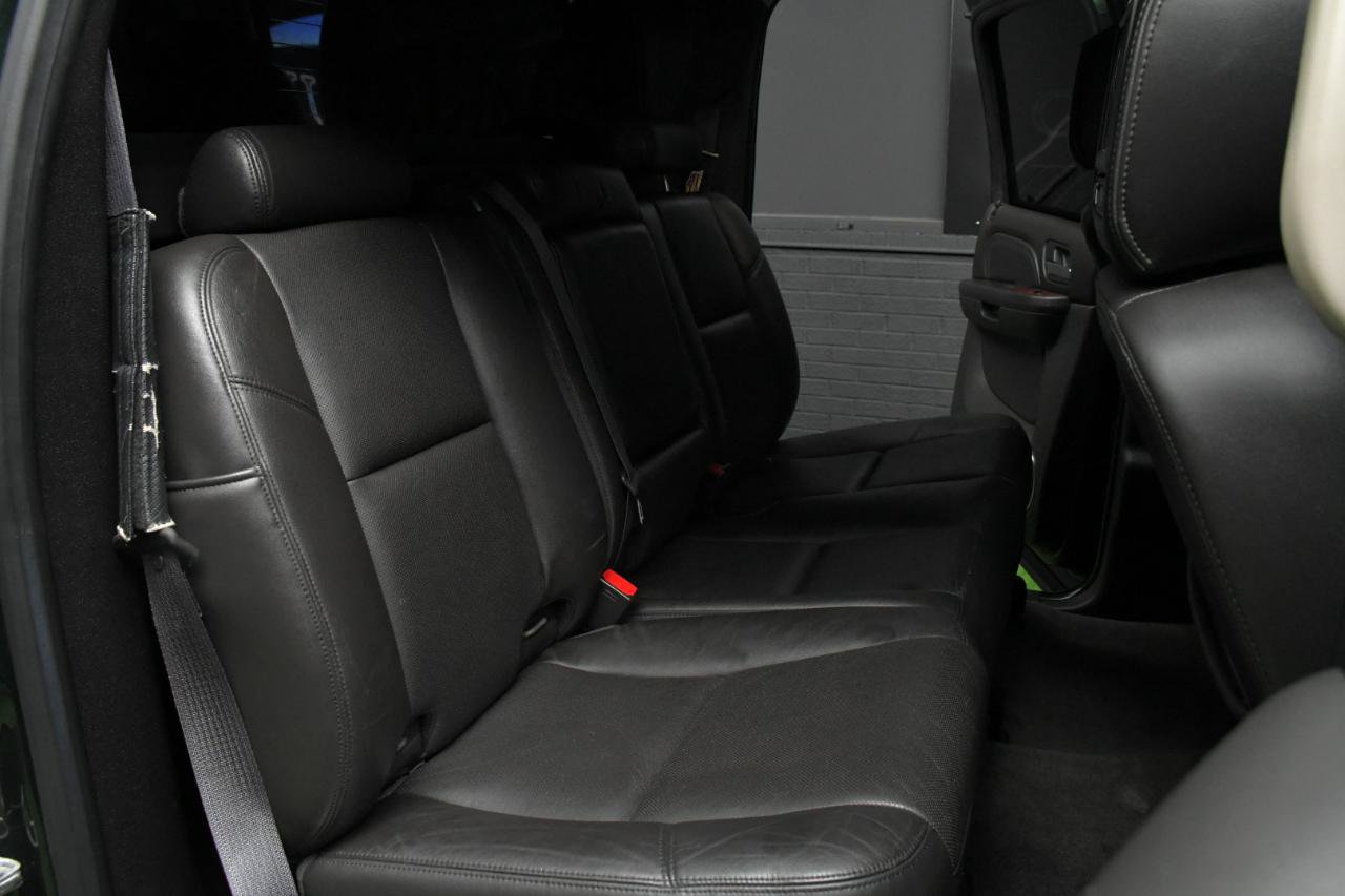 Used 2013 Cadillac Escalade EXT Luxury AWD/4WD image 39