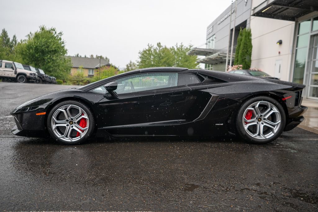 Used 2014 Lamborghini Aventador LP 700-4 AWD/4WD image 11