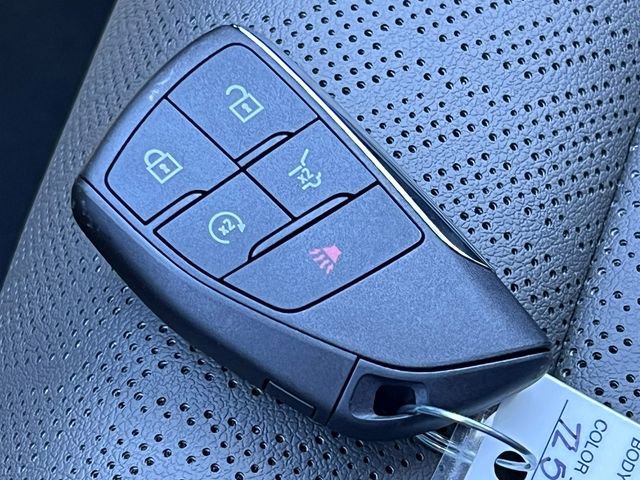 New 2026 Chevrolet Equinox LT w/ Convenience Package II FWD image 29