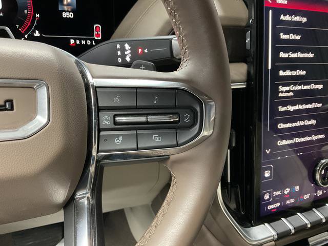 Used 2025 GMC Yukon XL Denali w/ Denali Reserve Package AWD/4WD image 22