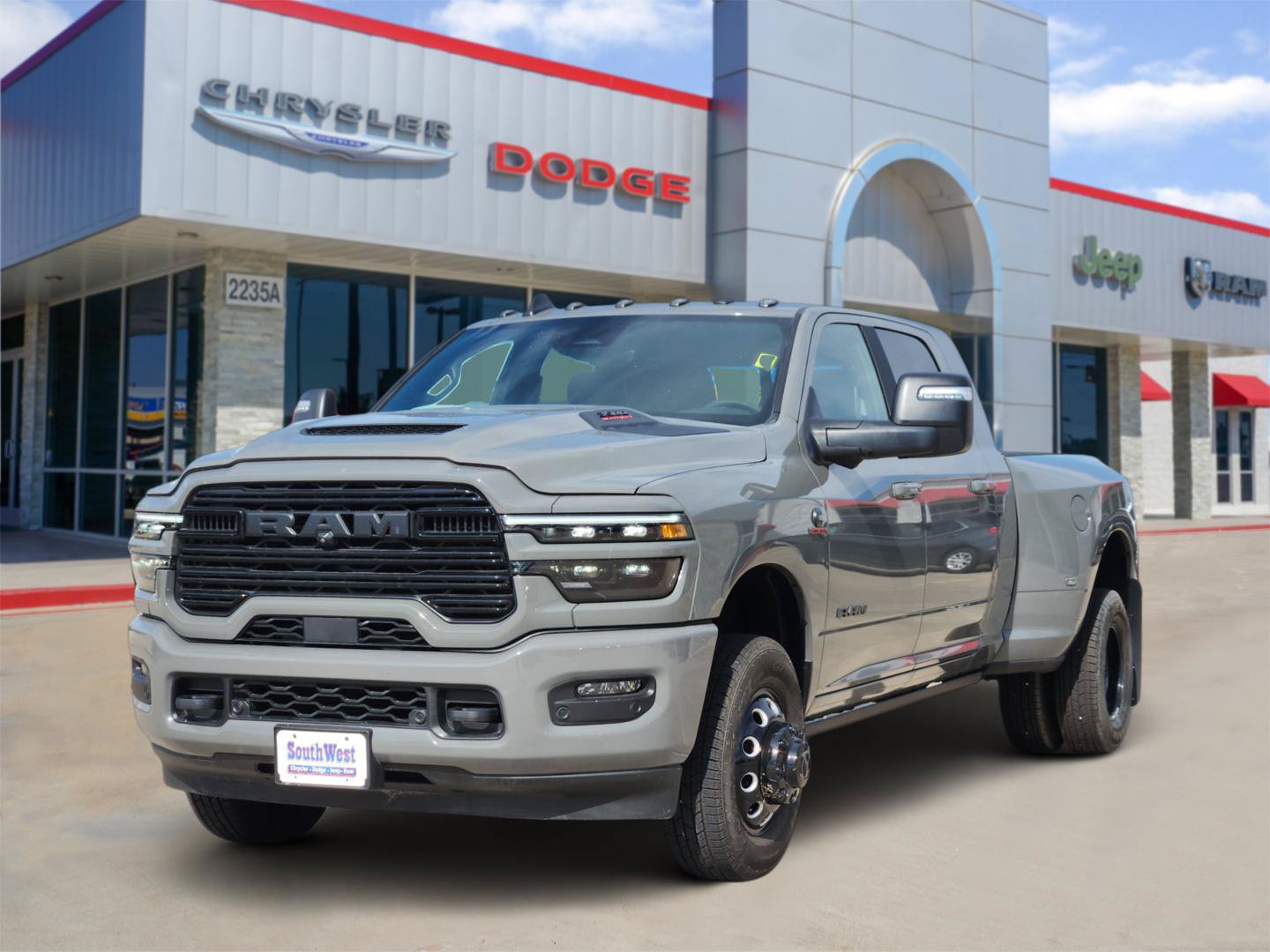 New 2026 RAM 3500 Laramie AWD/4WD image 2