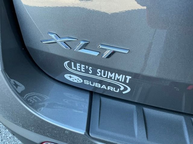 Used 2021 Ford Explorer XLT w/ Equipment Group 202A image 5