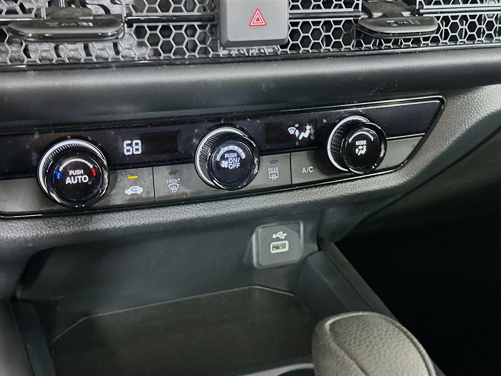 Used 2025 Honda HR-V LX image 23