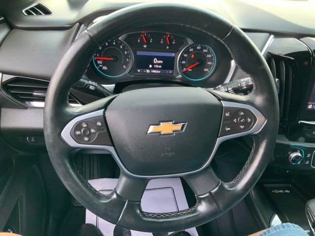 Used 2023 Chevrolet Traverse LT image 22