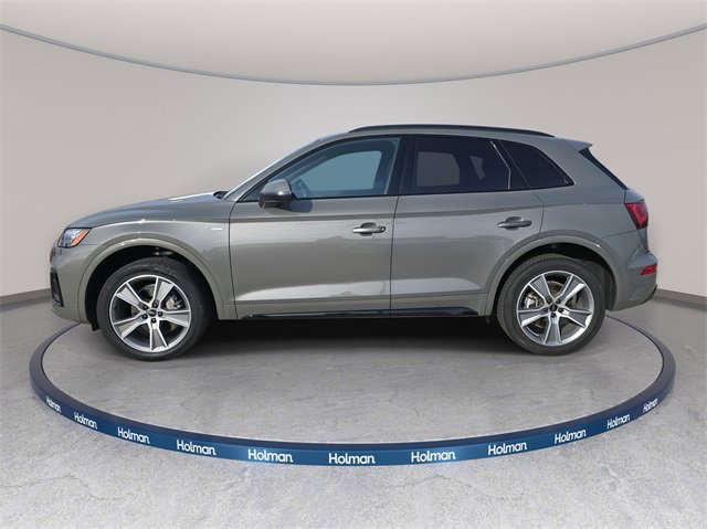 Certified 2025 Audi Q5 2.0T Premium w/ Convenience Plus Package image 9
