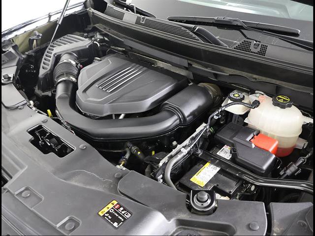 Used 2025 GMC Acadia Elevation FWD image 12