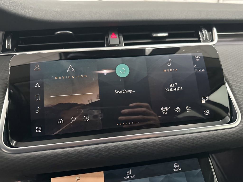 Used 2023 Land Rover Range Rover Evoque S image 12