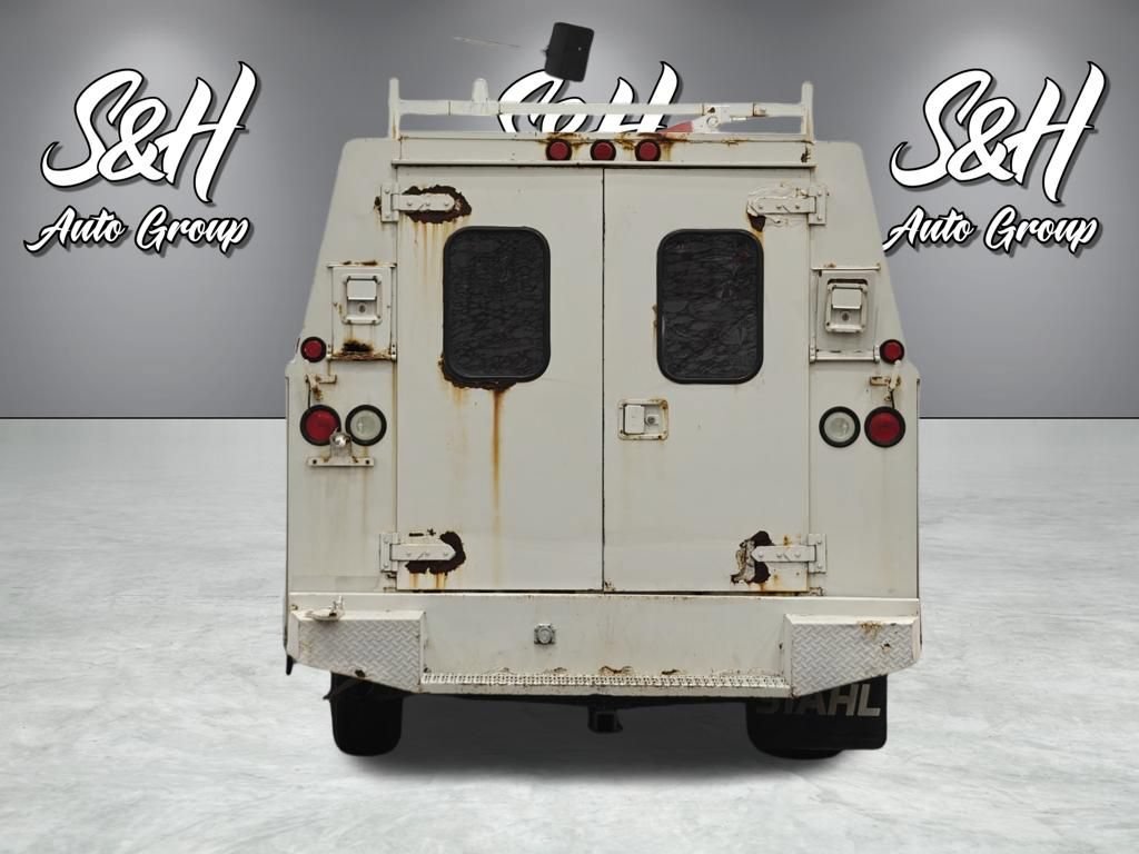 Used 2004 Chevrolet Express 3500 RWD image 13