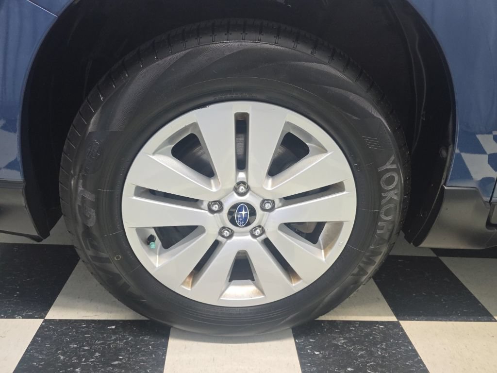 Used 2019 Subaru Outback 2.5i AWD/4WD image 8