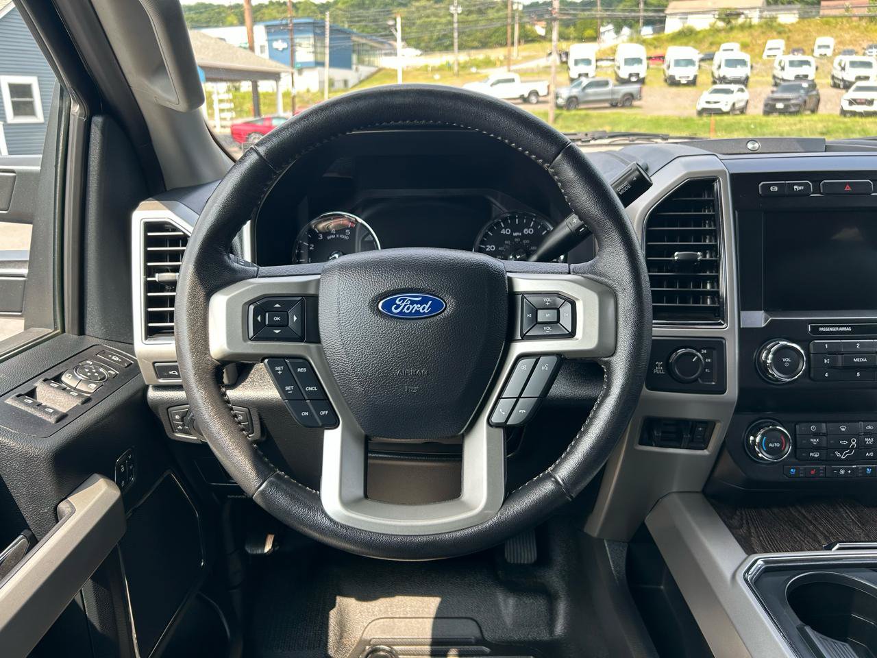 Used 2020 Ford F250 Lariat AWD/4WD image 27