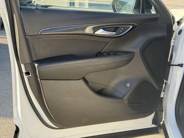 Used 2022 Buick Envision Preferred FWD image 33