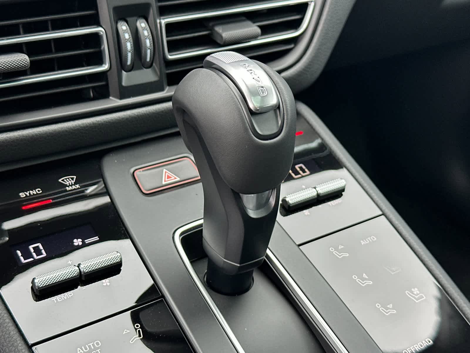 New 2026 Porsche Macan S AWD/4WD image 25