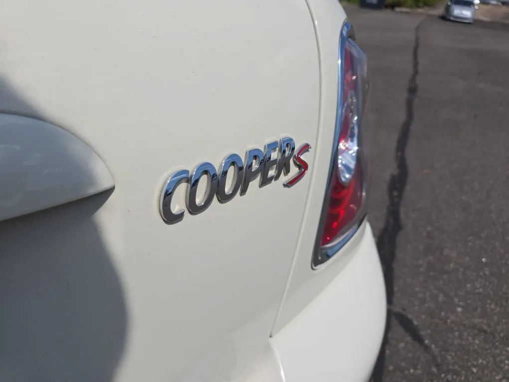 Used 2013 MINI Cooper S FWD image 11