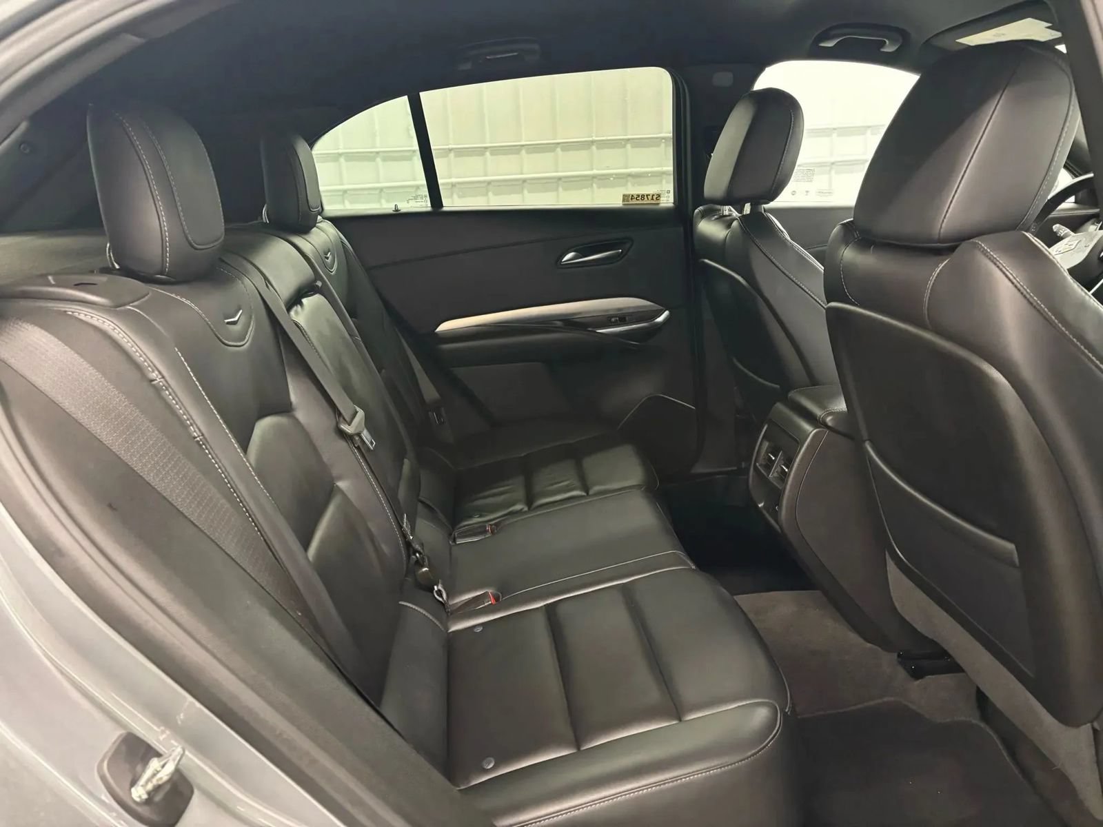 Used 2023 Cadillac XT4 Premium Luxury FWD image 33