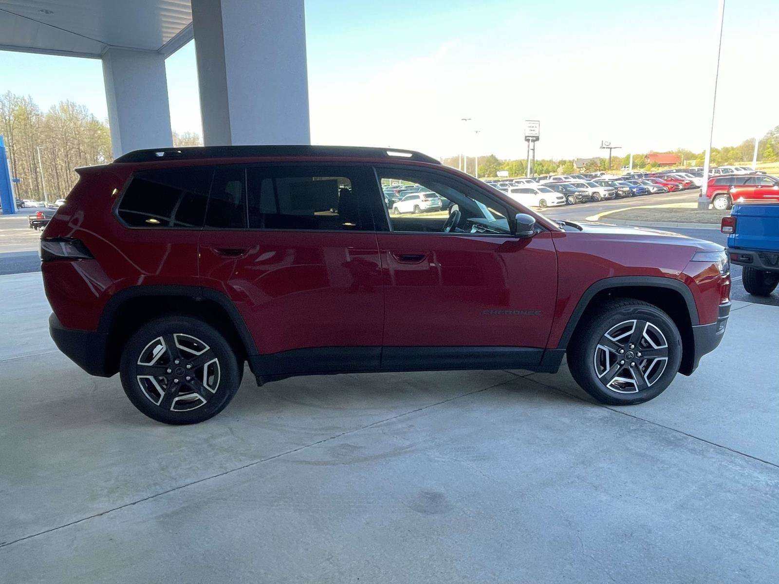 New 2026 Jeep Cherokee Limited AWD/4WD image 2