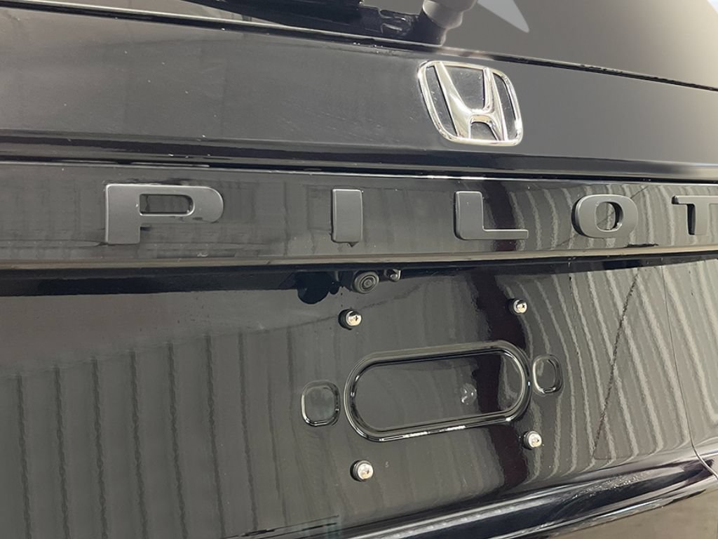 New 2026 Honda Pilot Black Edition image 9