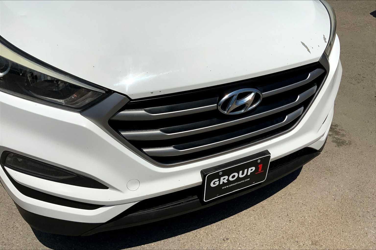 Used 2017 Hyundai Tucson SE w/ SE Popular Package 02 FWD image 28