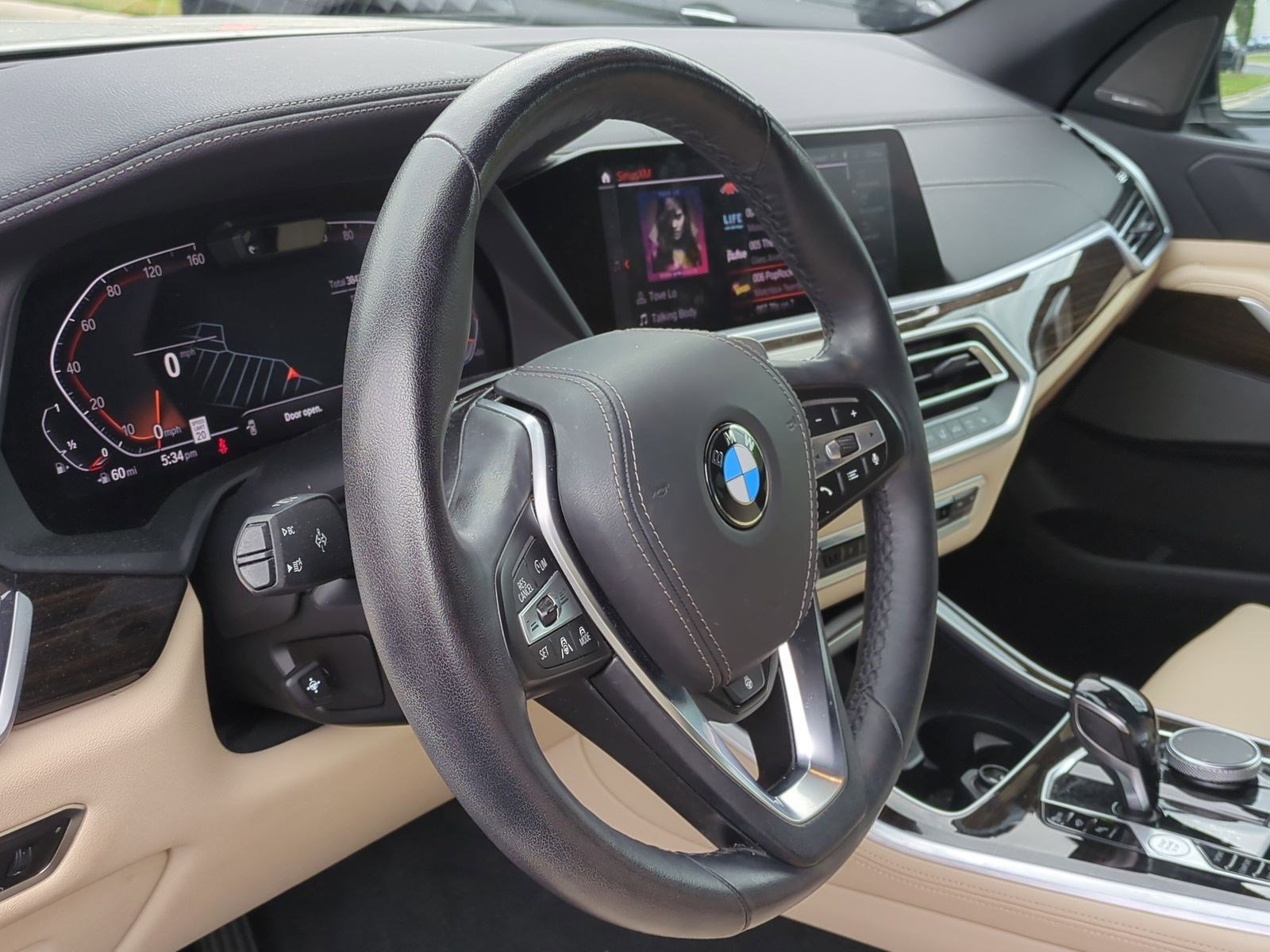 Used 2021 BMW X5 xDrive40i w/ Premium Package AWD/4WD image 18