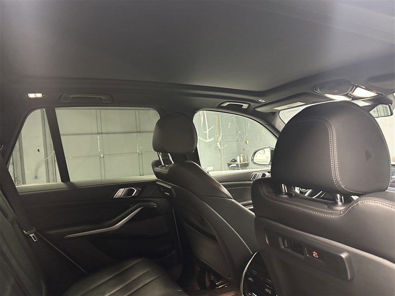 Used 2021 BMW X5 xDrive40i w/ Premium Package AWD/4WD image 13
