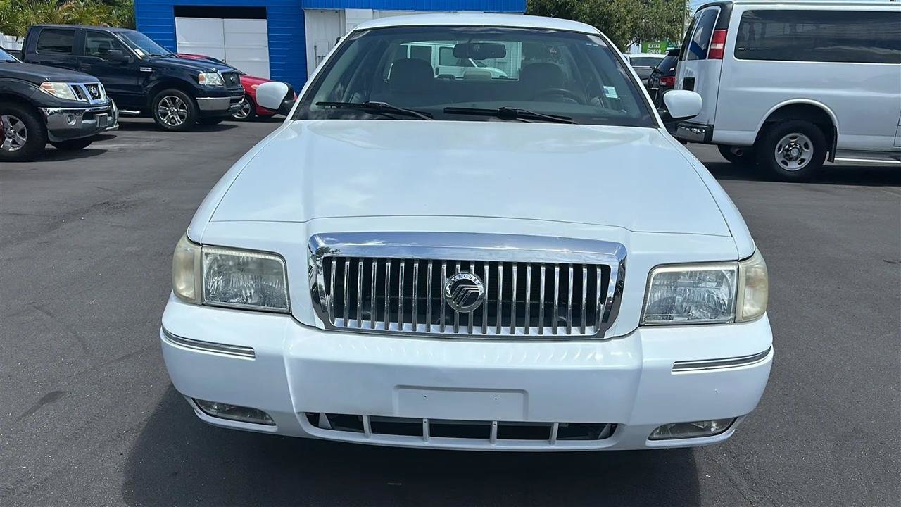 Used 2009 Mercury Grand Marquis LS RWD image 4