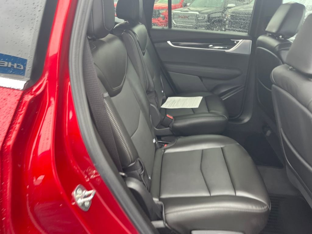 Used 2024 Cadillac XT6 Premium Luxury image 28