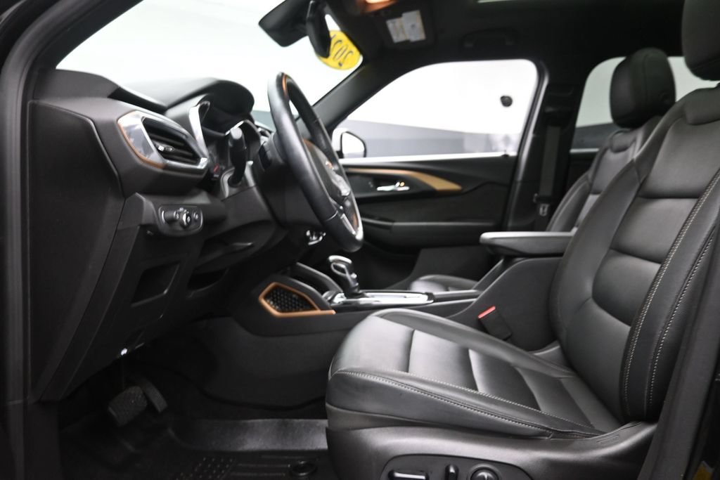 Used 2021 Chevrolet TrailBlazer ACTIV w/ Sun and Liftgate Package AWD/4WD image 17