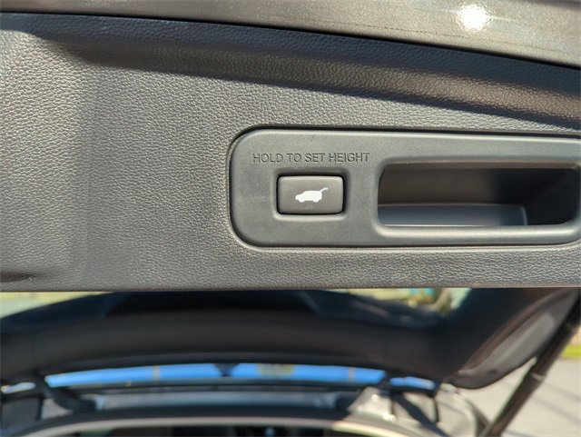 Used 2023 Acura MDX FWD w/ Technology Package image 32