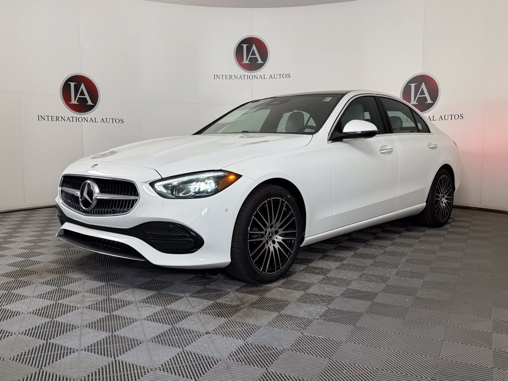 Used 2026 Mercedes-Benz C 300 4MATIC Sedan image 3
