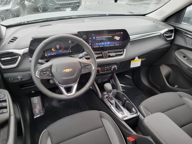 New 2026 Chevrolet TrailBlazer LT w/ LT Cold Weather Package AWD/4WD image 23
