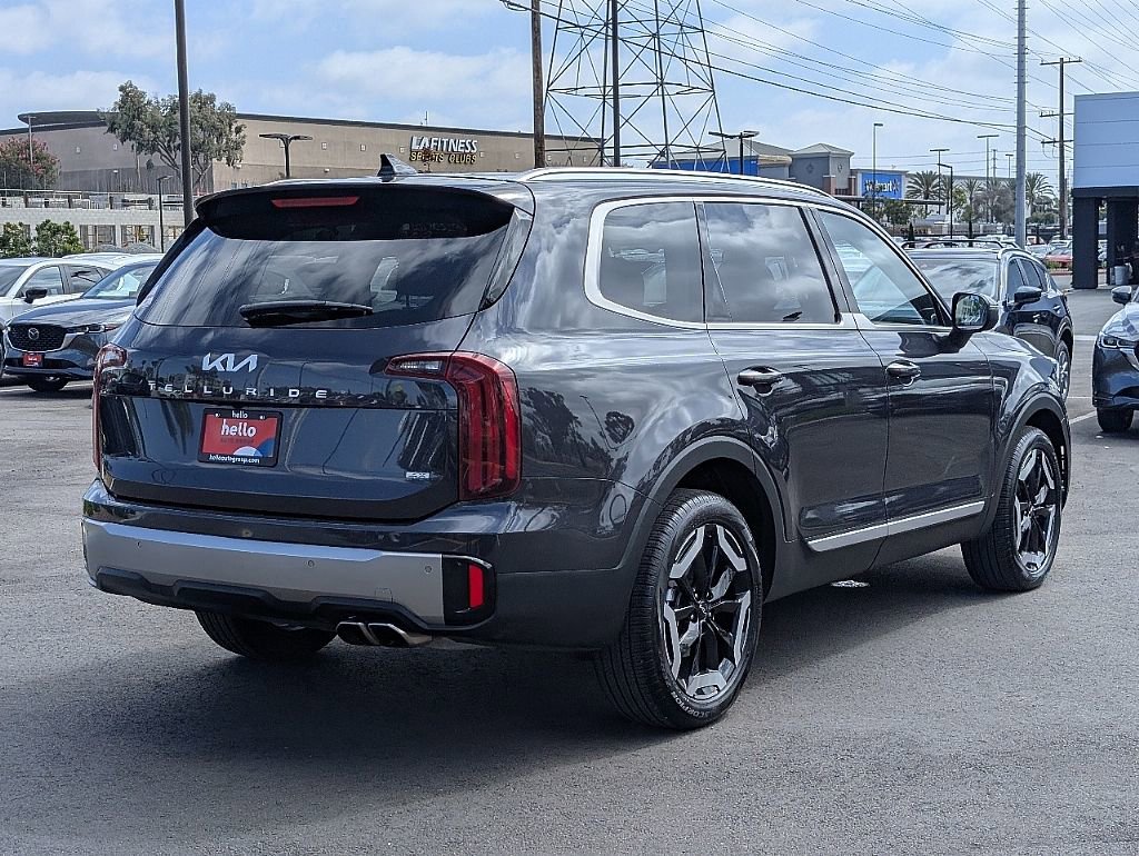 Used 2025 Kia Telluride S image 9