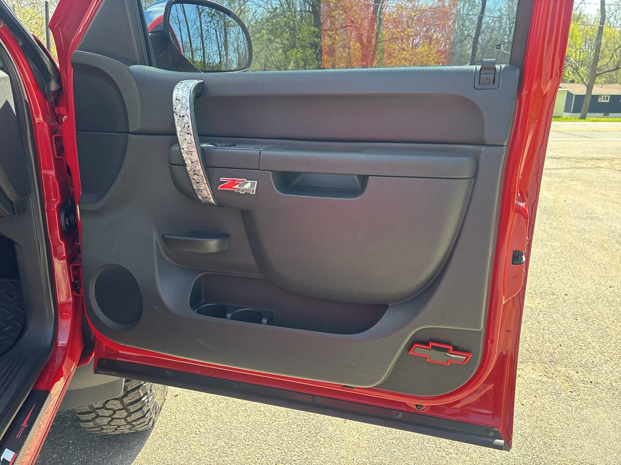 Used 2011 Chevrolet Silverado 1500 LT w/ Interior Plus Package image 21