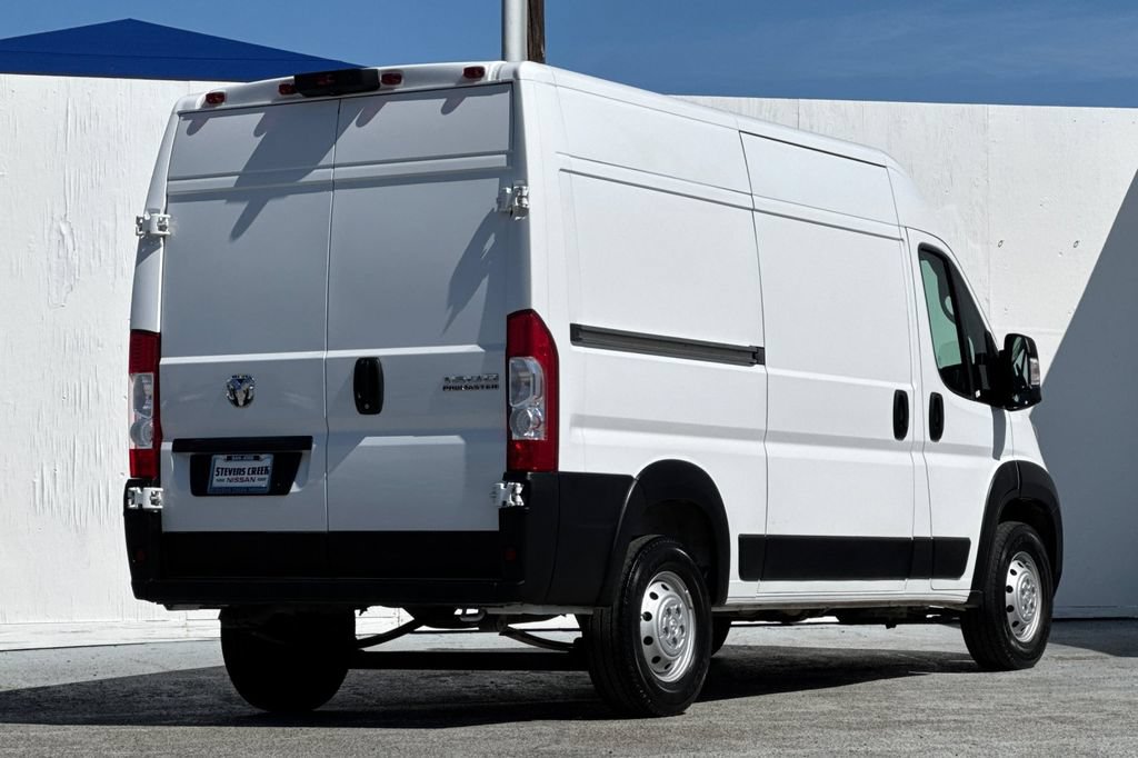 Used 2023 RAM ProMaster 1500 w/ Driver Convenience Group FWD image 3