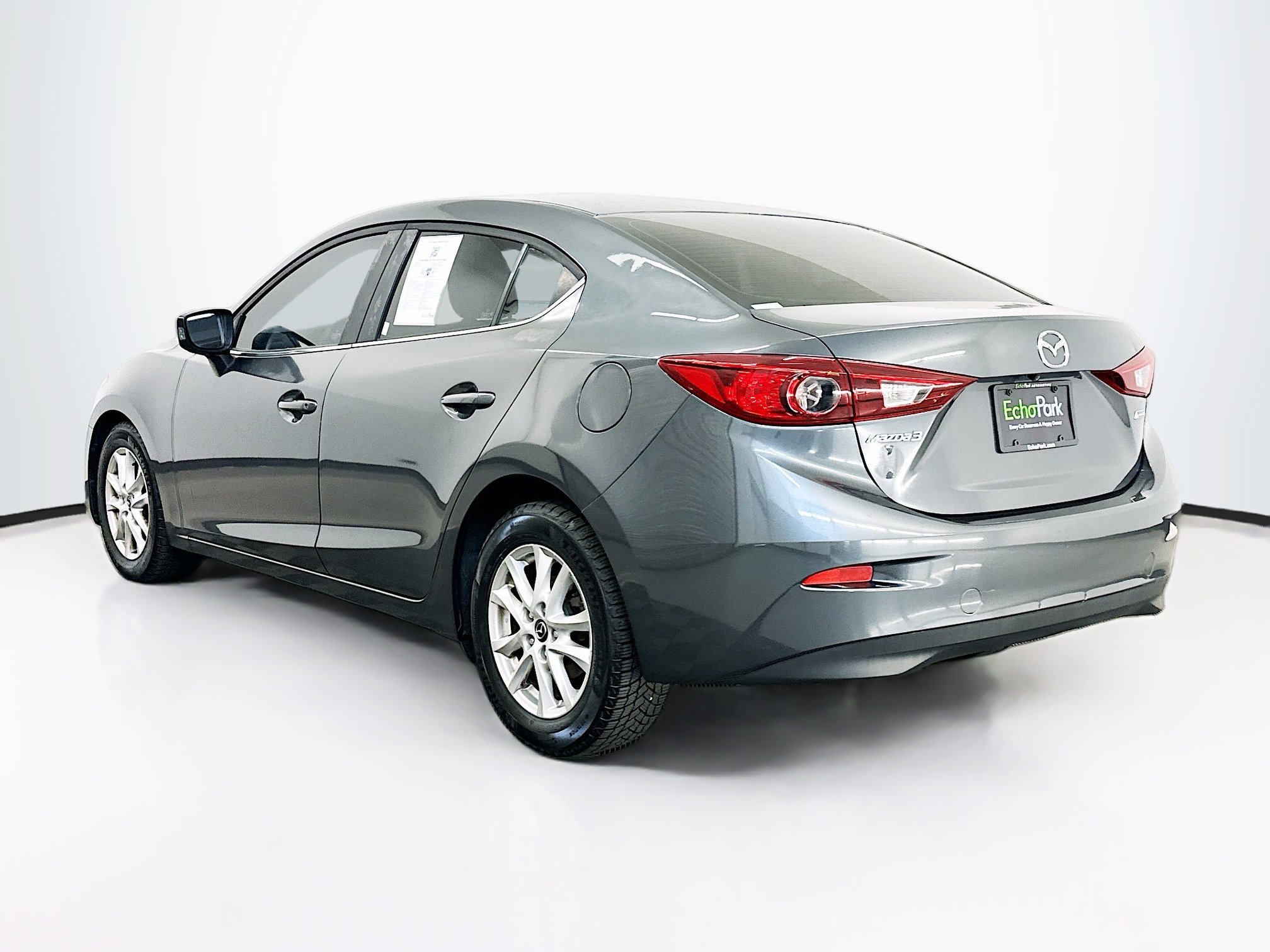 Used 2016 MAZDA MAZDA3 i Sport w/ Preferred Equipment Package image 5