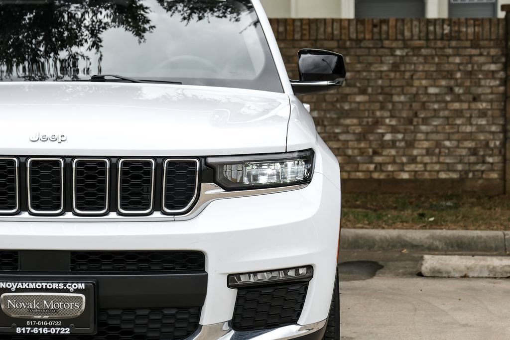 Used 2023 Jeep Grand Cherokee L Limited AWD/4WD image 61