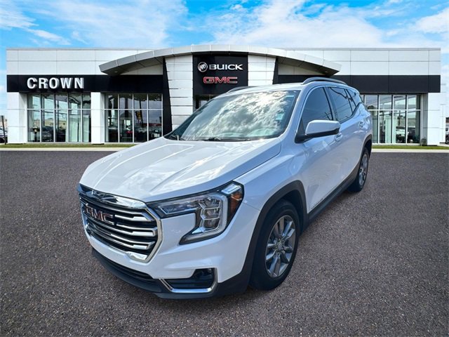 Used 2022 GMC Terrain SLT w/ Infotainment Package II image 1