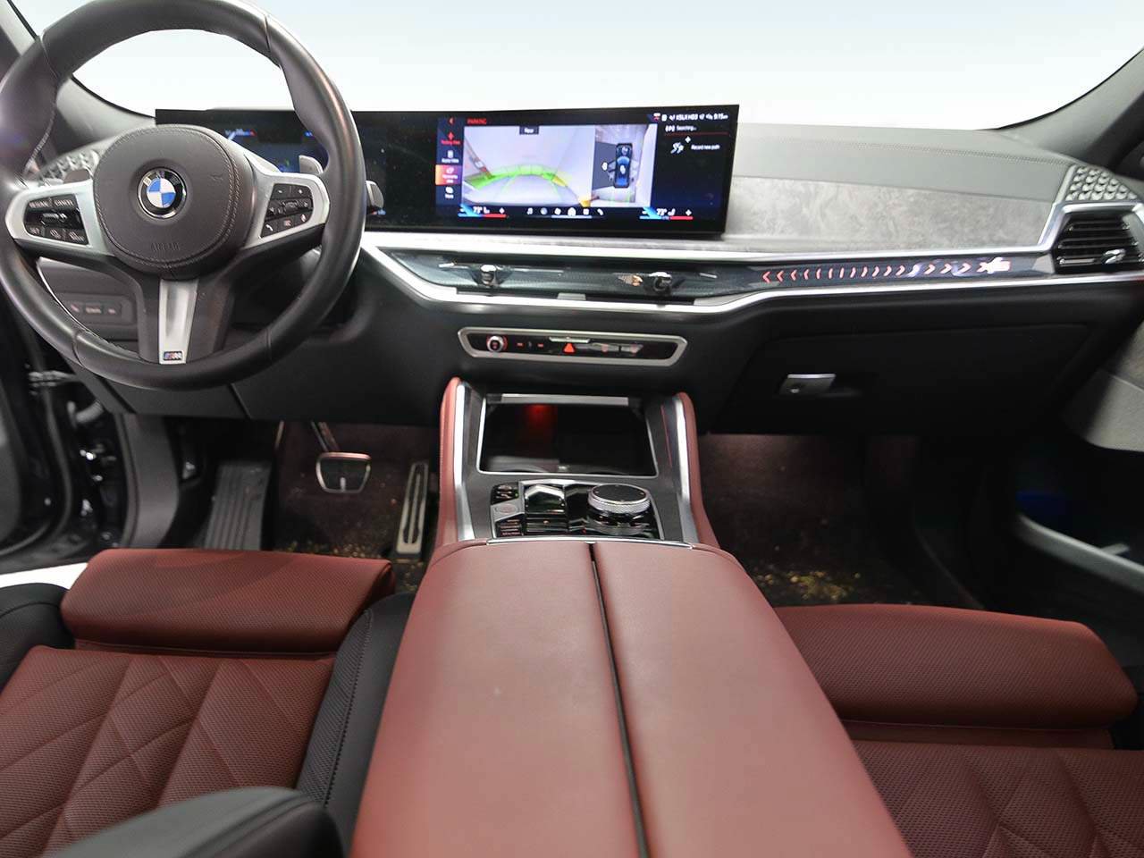 Certified 2025 BMW X6 xDrive40i w/ Premium Package AWD/4WD image 13