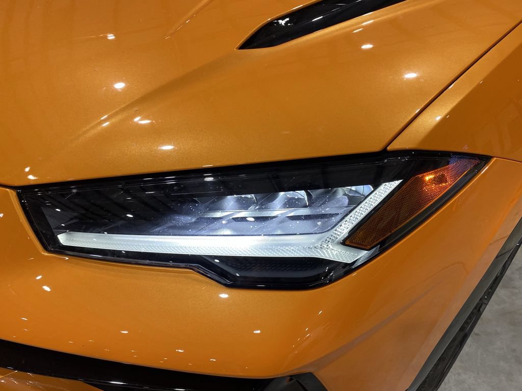 Used 2024 Lamborghini Urus S AWD/4WD image 26