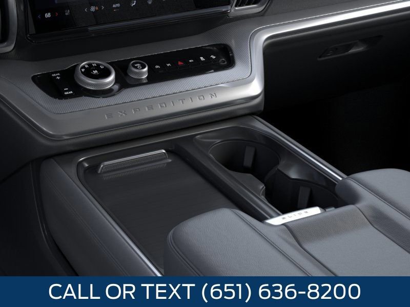 New 2026 Ford Expedition Active image 18