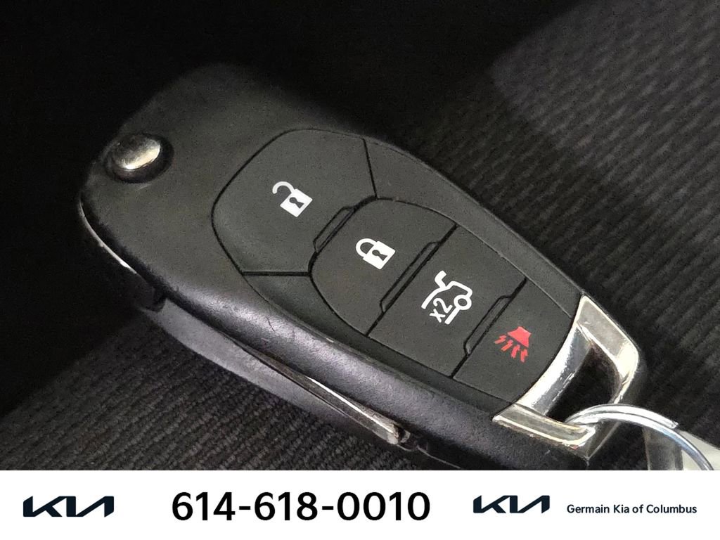 Used 2017 Chevrolet Cruze LS FWD image 34