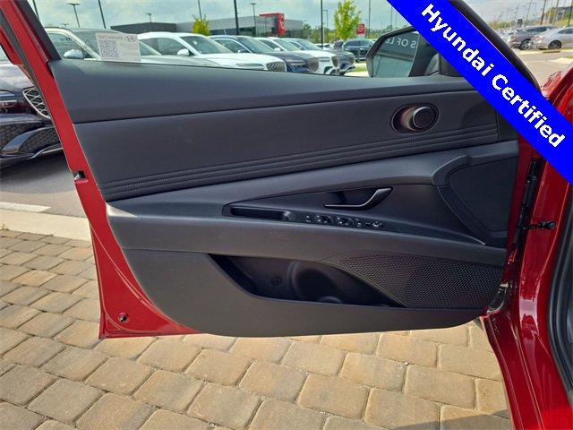 Certified 2025 Hyundai Elantra Sport image 13