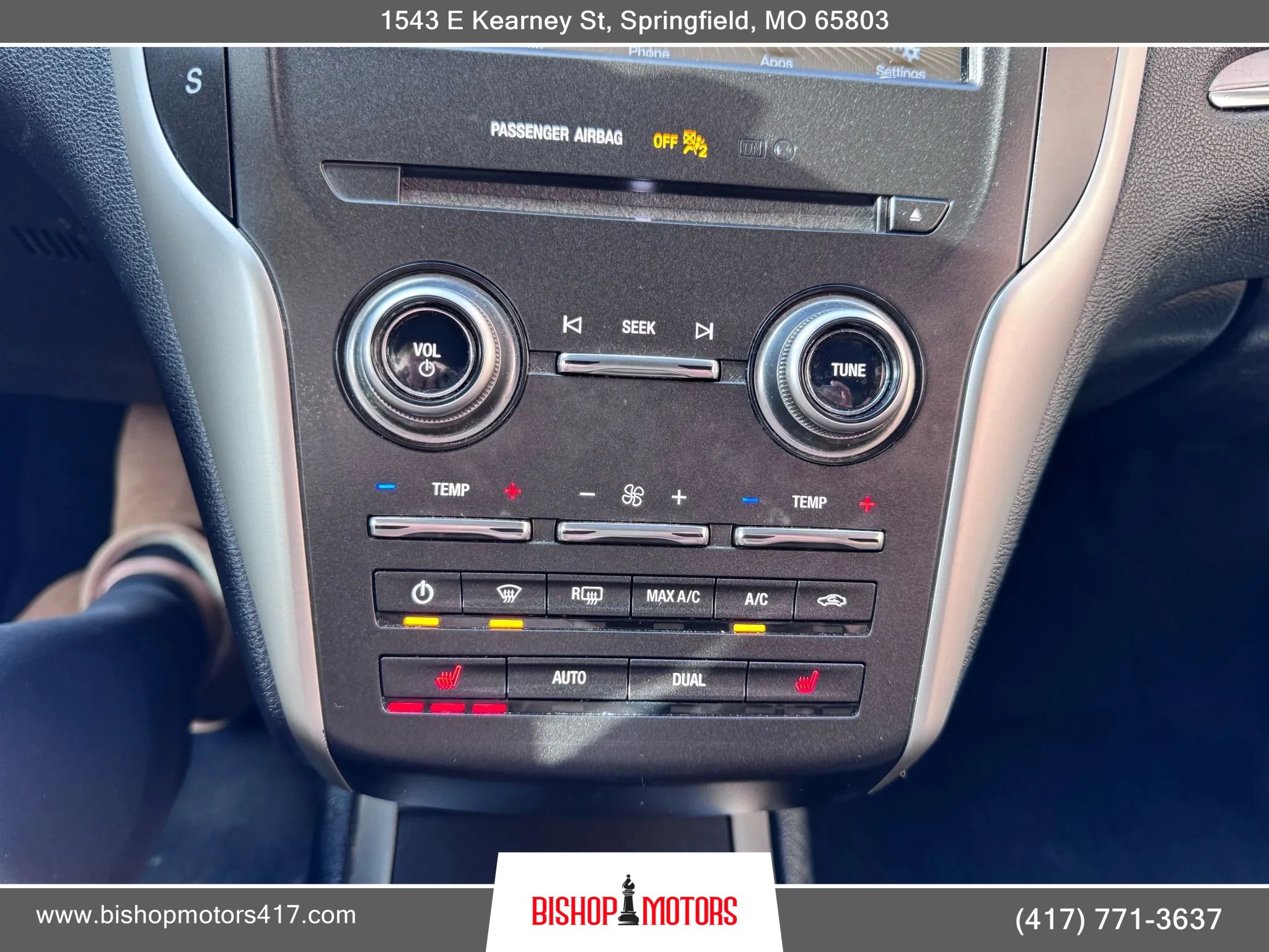 Used 2017 Lincoln MKC Premiere FWD image 41